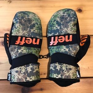 Neff snowboard mittens